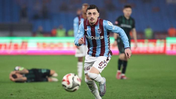 BOUCHARI SİFTAH YAPTI