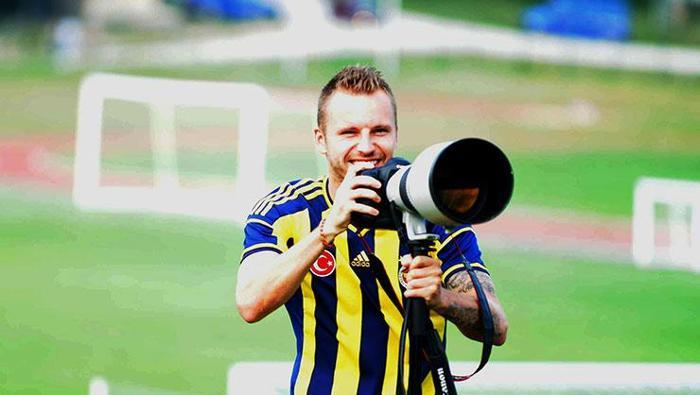 Fenerbahçenin eski yıldızından derbi öncesi Tedesco sözleri Derbiyi kazanmanın yolu...