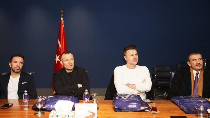 Fenerbahçe camiası derbi öncesi kenetlendi Biz tarihimizle bir ve beraberiz