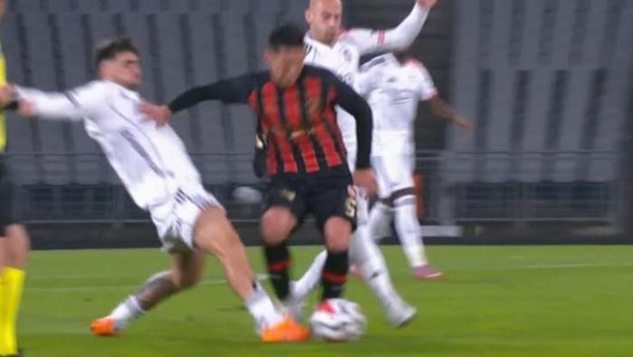 JOTANIN YAPTIĞI MÜDAHALEYE VERİLEN FAUL KARARI DOĞRU MU