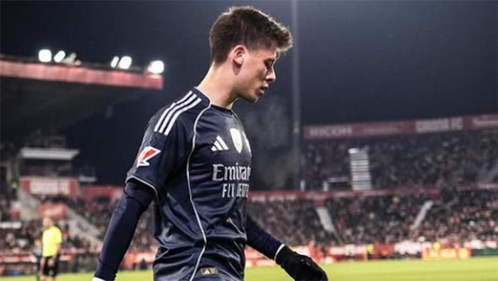 Arda Güler oyundan çıktı Real Madrid liderliği kaptırdı Alonso devre arasında Ardaya tek tek açıkladı