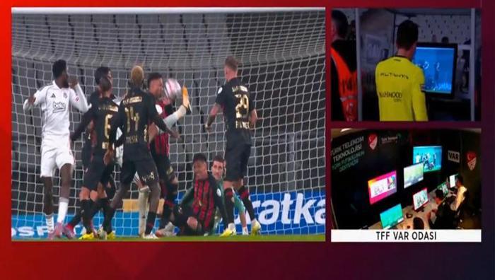 BEŞİKTAŞIN VAR KONTROLÜ SONRASI PENALTI KAZANDIĞI POZİSYON