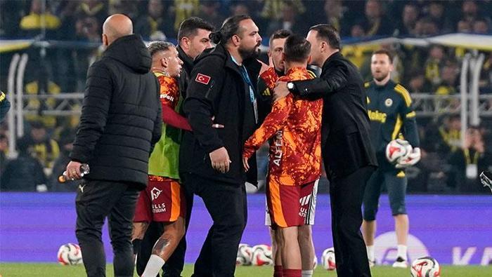 MERT HAKAN VE YUNUS DA TARTIŞTI