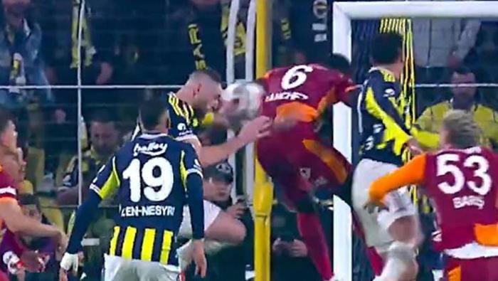 FENERBAHÇENİN İPTAL EDİLEN GOLÜNDE KARAR DOĞRU MU