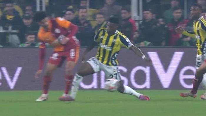 SEMEDONUN GÖRDÜĞÜ SARI KART