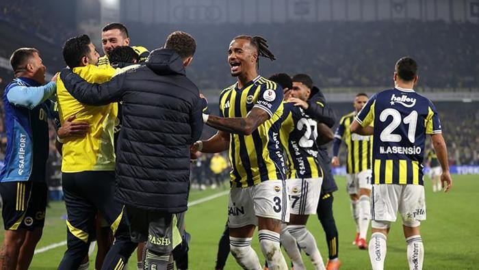 Nihat Kahveci Fenerbahçe-Galatasaray derbisi sonrası bombaladı Sinir bozuyor hemen gönderilmeli