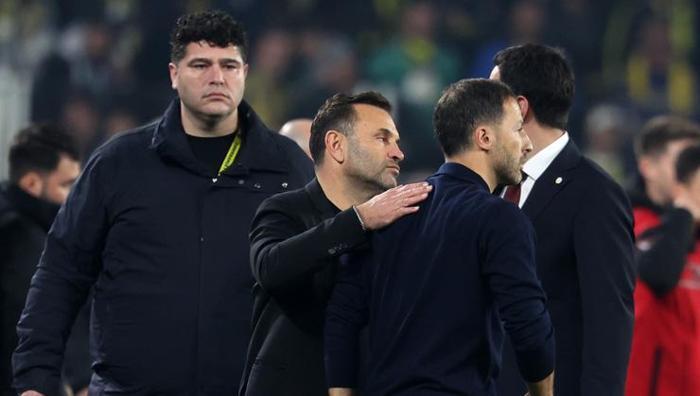 Galatasaray soyunma odasında sesler yükseldi Okan Buruktan takıma konuşma: Herkese gösterdik