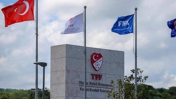 TFFden Fenerbahçenin yıldızına 3 maç men cezası