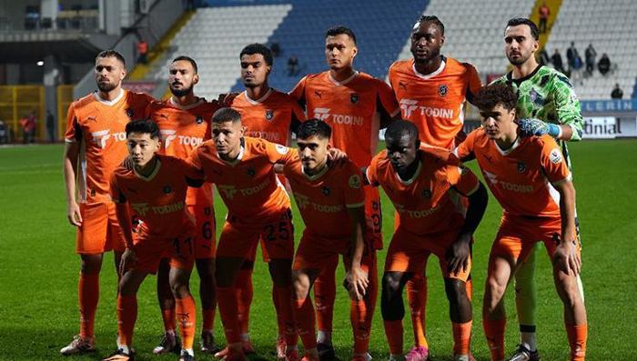 Başakşehir-Fenerbahçe maçında 5 yıldız yok