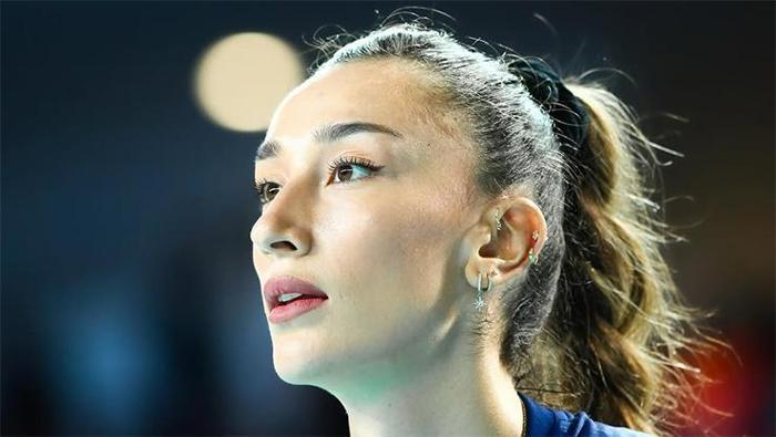 Hande Baladın sonrası Fenerbahçeye Eczacıbaşından bir yıldız transfer daha