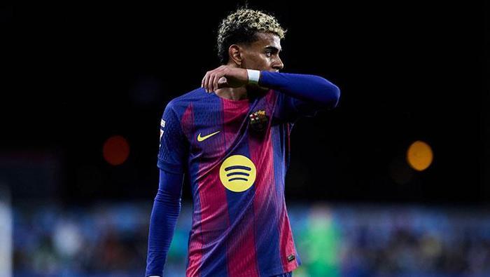 TÖRENDE DE DİKKAT ÇEKTİ