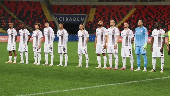 Beşiktaş - Gaziantep FK maçı canlı izle | BJK ANTEP maçı şifresiz (Süper Lig Beşiktaş maçı şifresiz canlı yayın)