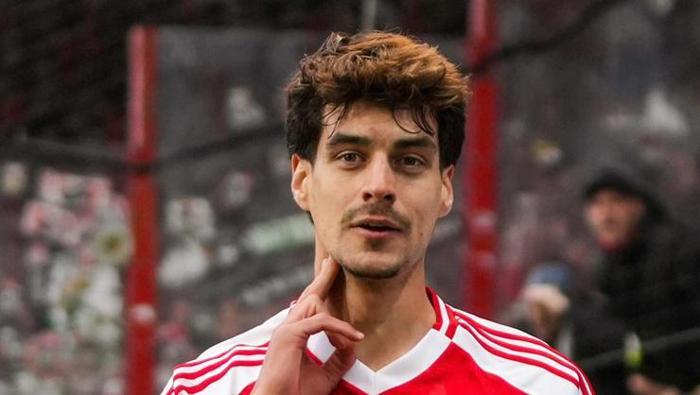 FENERBAHÇEYE SÜRPRİZ İSİM