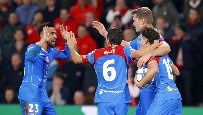 Gecenin diğer sonuçları: