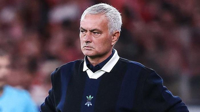 MOURINHO DA İSTİYOR