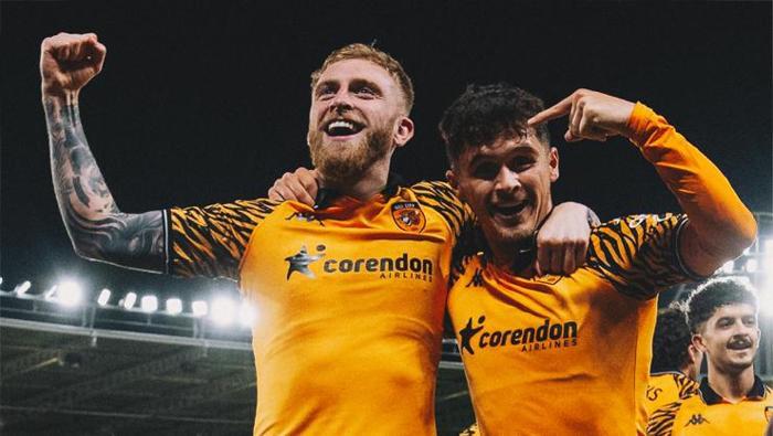 Hull City, Wrexhamın 9 maçlık serisine son verdi