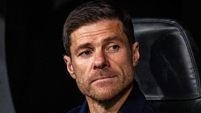 XABI ALONSO GİDİYOR