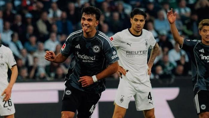 CAN UZUN (FRANKFURT)