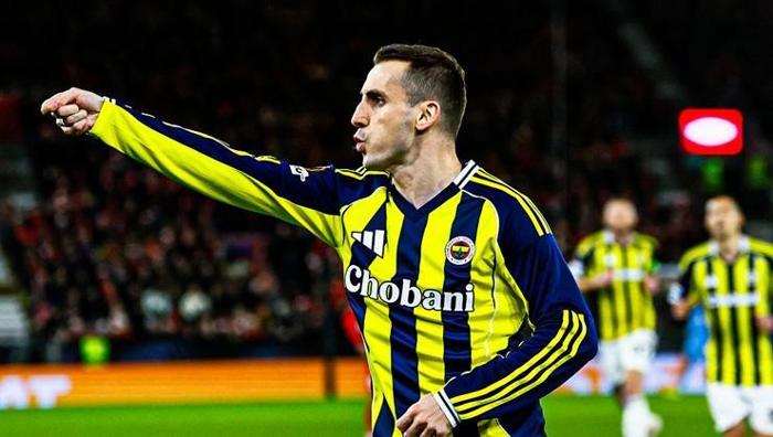 KEREM AKTÜRKOĞLU (FENERBAHÇE)