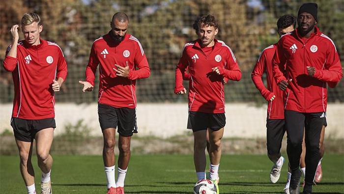 Antalyaspor - Galatasaray maçı canlı izle | ANTALYA GS maçı şifresiz (Galatasaray maçı canlı yayın)