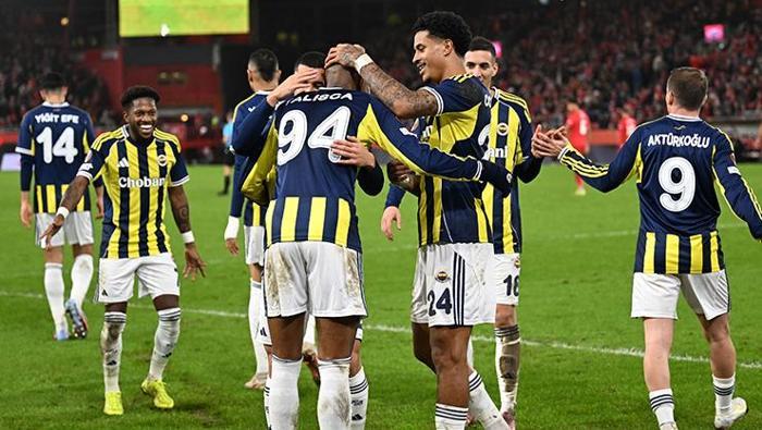 BRANN MAÇINDA OYNAYANLAR DİNLENDİ