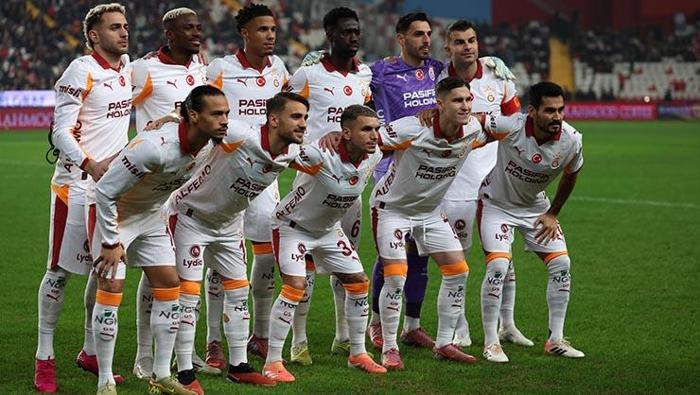 Hasan Şaş Antalyaspor-Galatasaray maçı sonrası bombaladı Ne duymuş olayım ne görmüş olayım | Icardi için reçeteyi yazdı