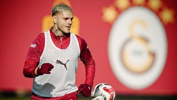 AC MILAN DEVREDEYDİ