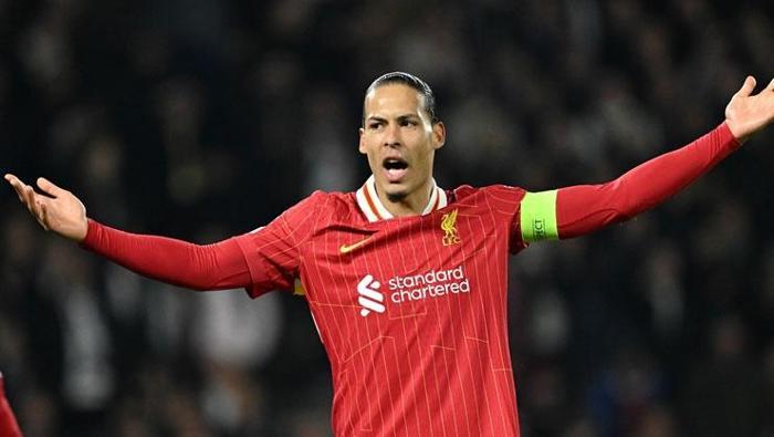 Virgil van Dijk’ten Salah için birlik ve beraberlik sözleri