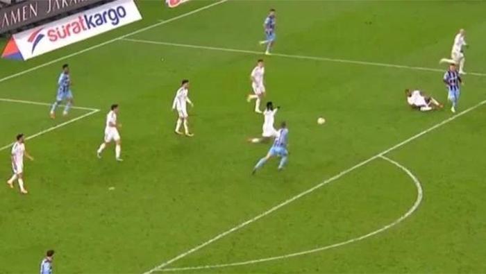 DJALOYA MÜDAHALEDE FAUL DOĞRU MU