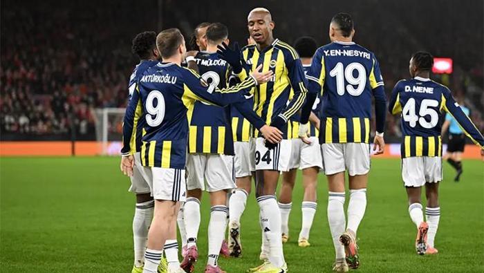 Fenerbahçe - Konyaspor maçı canlı izle | FB KONYA maçı şifresiz (Fenerbahçe Süper Lig maçı canlı yayın)