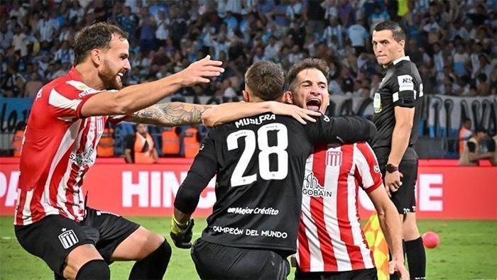 23.kupasını kazanan Musleradan göndermeli paylaşım Ne kadar yaralanmış olursa olsun...