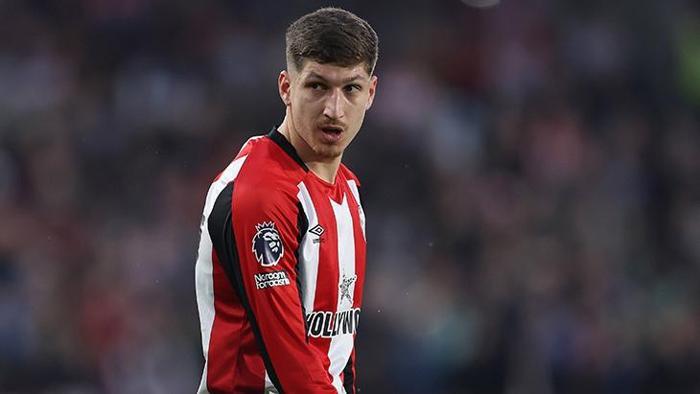 ALT YAŞTA MİLLİ TAKIMDA