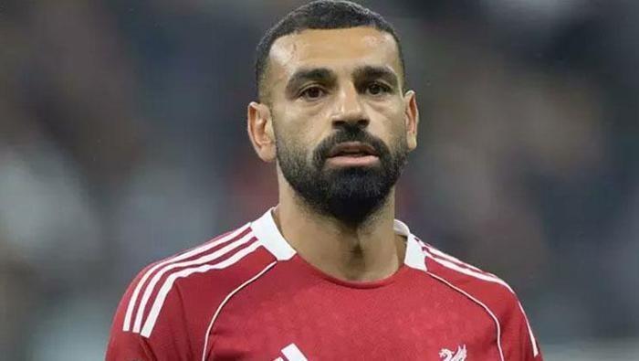 Galatasarayın hedefindeydi Liverpoolun Mohamed Salah hamlesini duyurdular