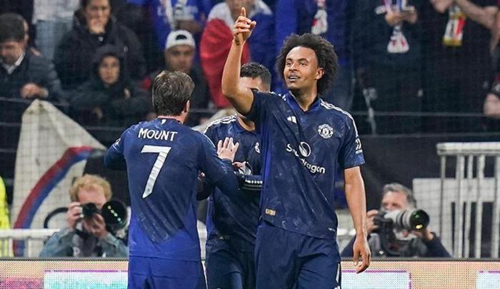 TRANSFER PİYASASI HAREKETLENDİ