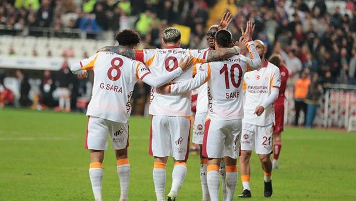 EN PAHALI TAKIM GALATASARAY