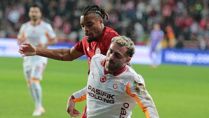 BARIŞ ALPER YİNE SAVRUKTU