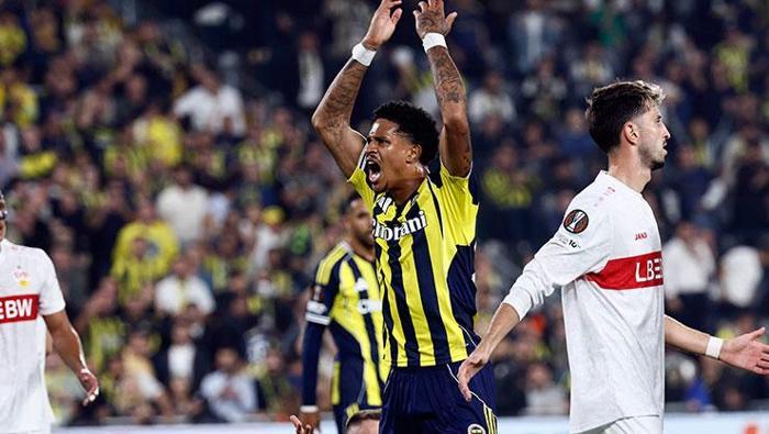 ŞAMPİYONLUK YAŞAMAK İSTİYOR