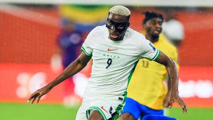 Osimhen baskı altında 230 milyon insan umudunu Galatasarayın yıldızına bağladı: O bir golcüden fazlası