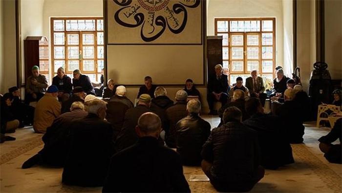 Regaip Kandili gecesi kılınacak namaz nedir 12 Rekat namaza nasıl niyet edilir, nasıl kılınır