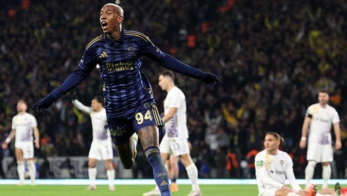 Spor yazarları Eyüpspor-Fenerbahçe maçını yorumladı Mazeret üretme işini yap