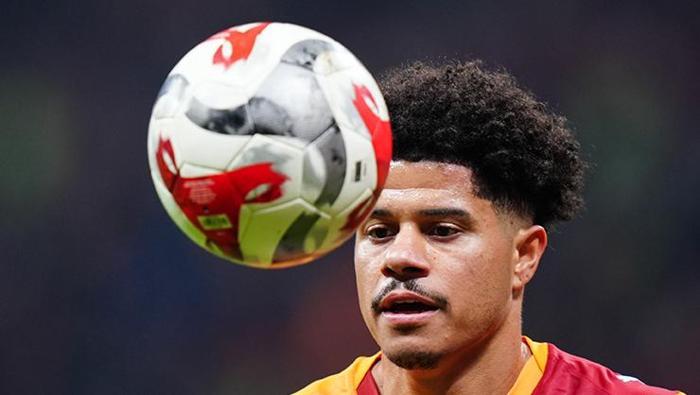 GALATASARAY AYAĞA KALKTI / HAMİT TURHAN - FANATİK