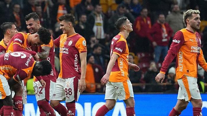 Galatasaraya çifte müjde: Geri dönüyorlar