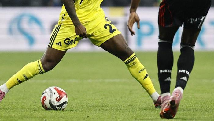 Fenerbahçe - Beşiktaş derbisi canlı izle | FB BJK maçı şifresiz (ZTK grup maçı canlı yayın)