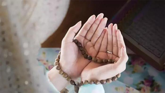 4 rekat Tesbih Namazı nasıl kılınır Tesbih Namazına nasıl niyet edilir Kaç rekattır