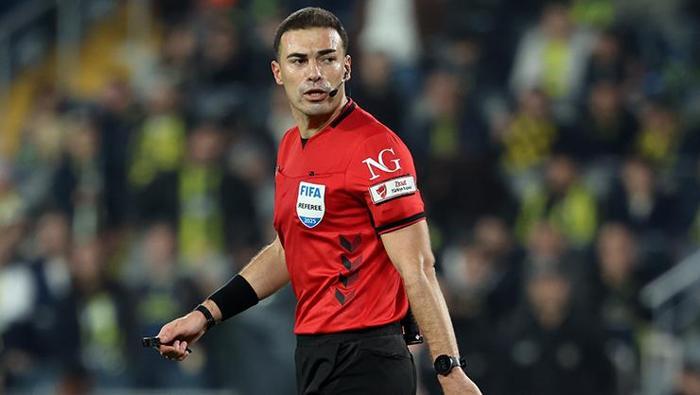 Oğuzhan Çakır derbide sınıfta kaldı Deniz Çobandan Fenerbahçe-Beşiktaş maçının hakemi için sert sözler