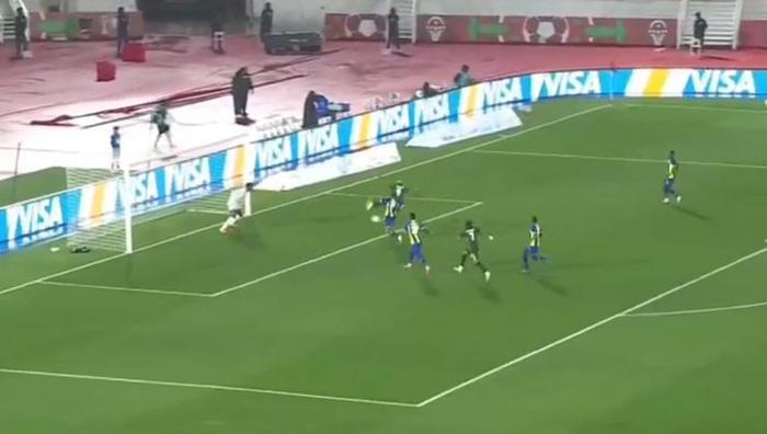 Osimhen kavga etti Suratına darbe alınca çılgına döndü: Zor sakinleştirildi