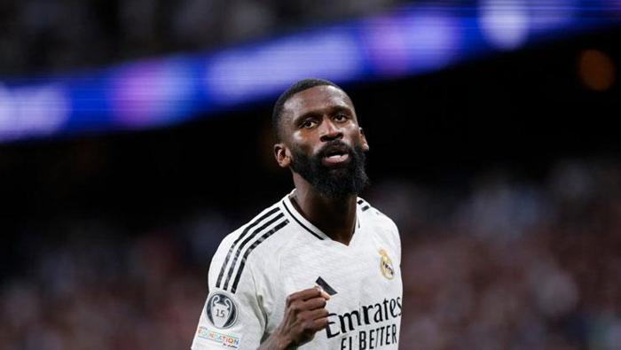 TEKLİFLERE OLUMLU BAKIYOR