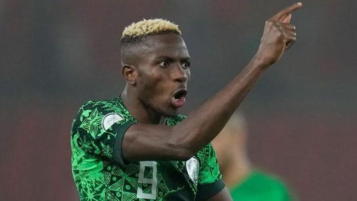 Sen ne yaptın Victor Osimhen: Kimse onu durduramıyor, milli takımda da atmaya devam ediyor