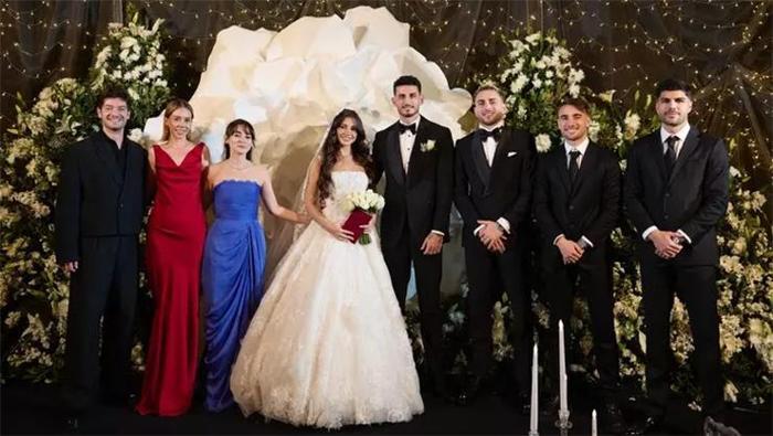 Samet Akaydin ve Hazal Çağlar evlendi, düğüne ünlüler akın etti Şahitler olay oldu