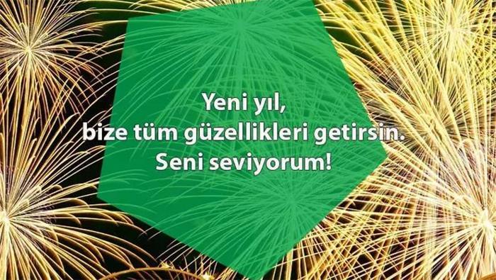 Sevgiliye yeni yıl mesajları 2026 - Romantik yılbaşı mesajı, kız arkadaşa, eski, ayrılan, yeni ve küs sevgiliye resimli & duygusal mutlu yıllar sözleri